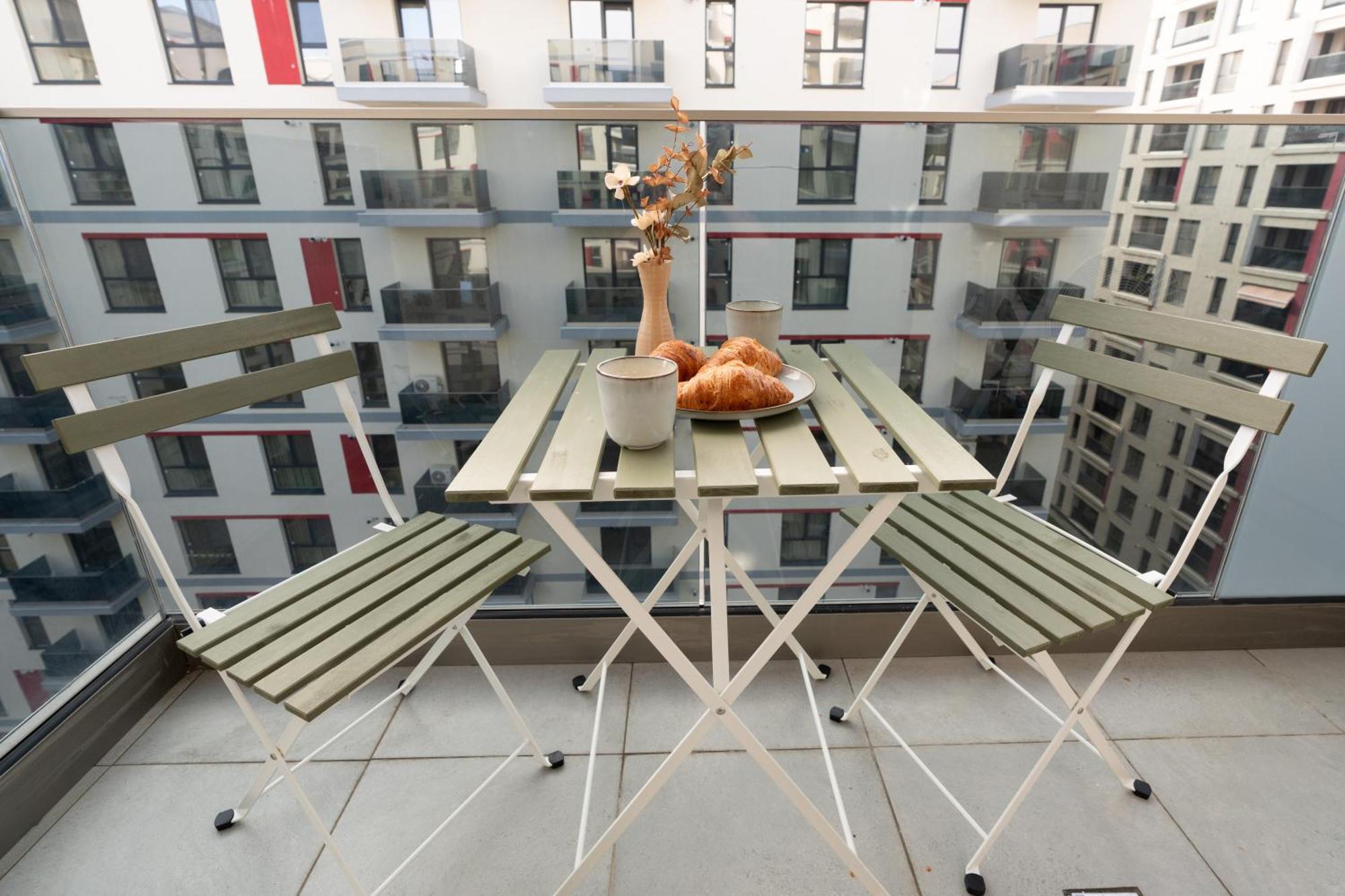 Soni Exclusive Plaza With Private Parking & Self Check-in * Bucarest